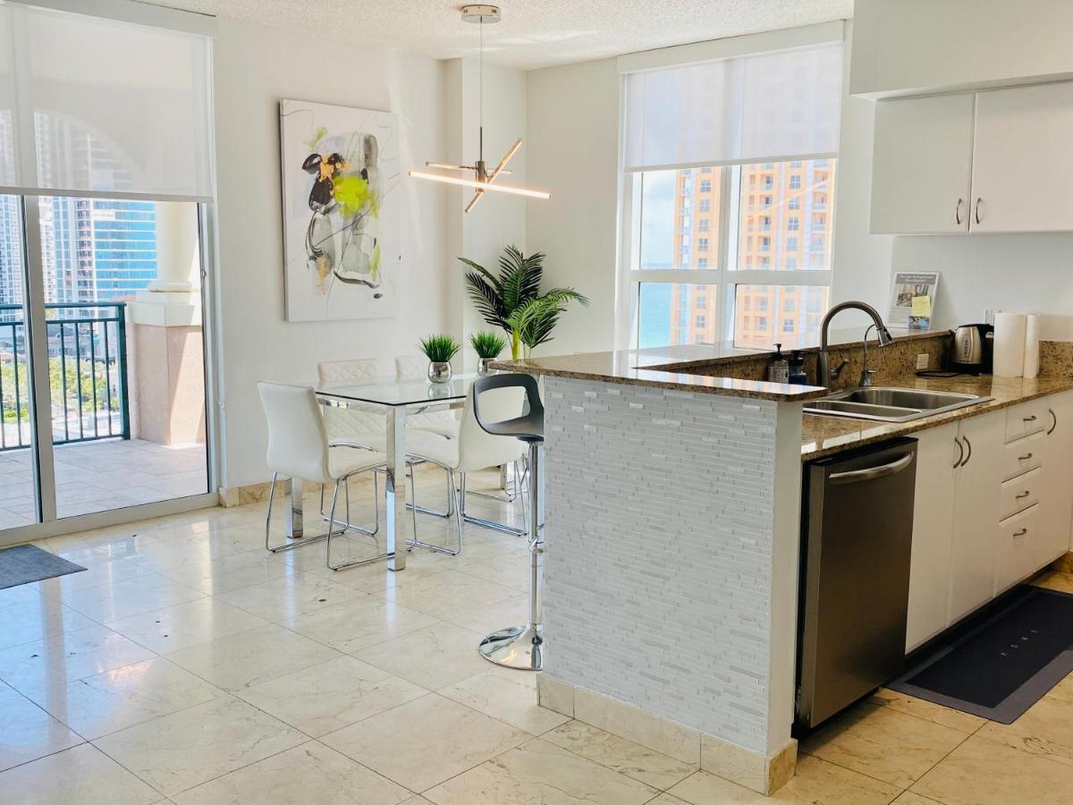 The King David Condos マイアミビーチ エクステリア 写真